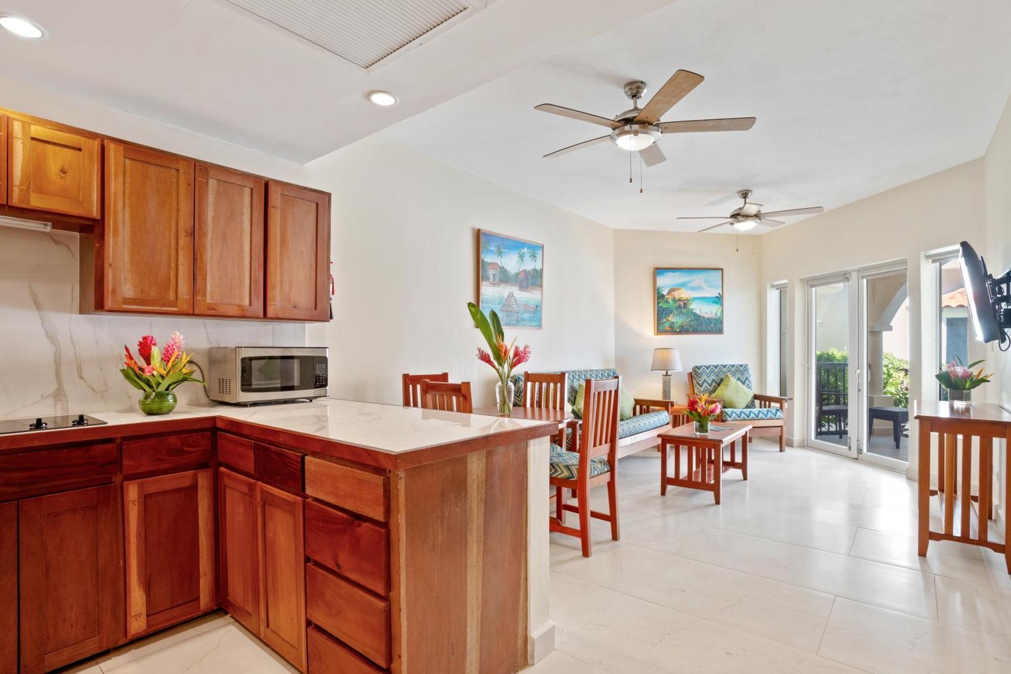 Sunbreeze Suites San Pedro  Ngoại thất bức ảnh
