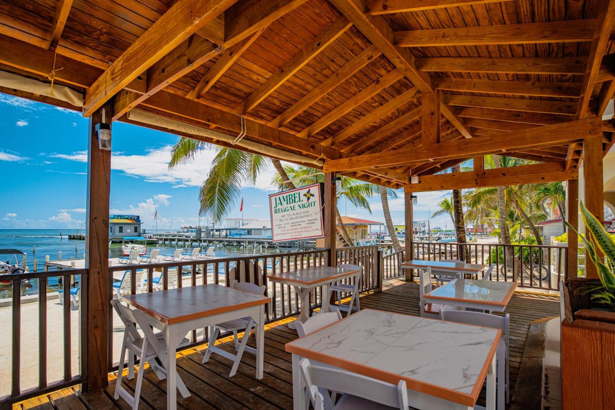 Sunbreeze Suites San Pedro  Ngoại thất bức ảnh